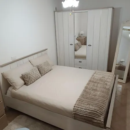Casa - Ambra's Homes *