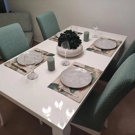 Casa - Ambra's Homes 公寓 *