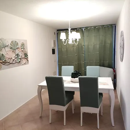 Casa - Ambra's Homes *
